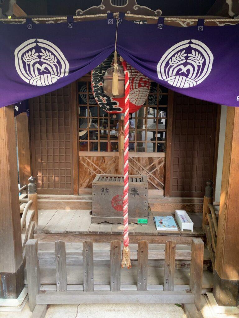 竹森神社の拝殿