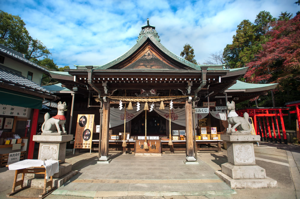 三光稲荷神社の社殿
