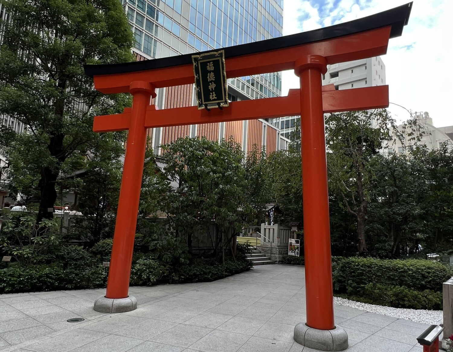 福徳神社の鳥居