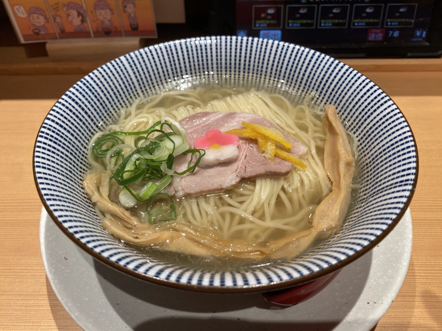 鯛塩そば灯花の鯛塩らぁ麺の写真