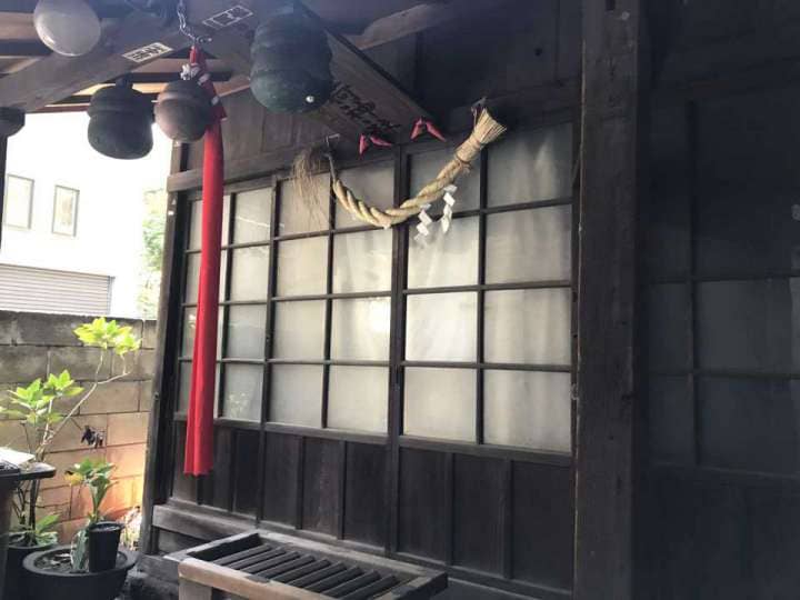 日本橋永久稲荷神社の社殿